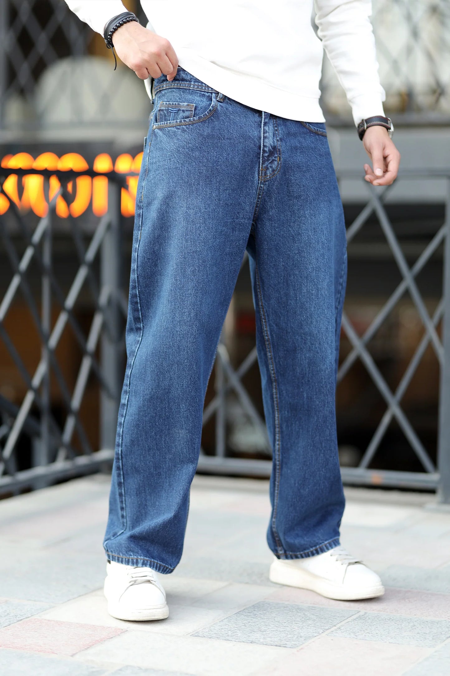 Loose Fit Baggy Turbo Jeans in Dark Blue